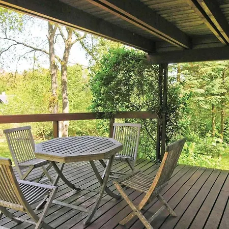 Ferienhaus Strandhaus Mit 2 Schlafzimmern In Asperup Asperup